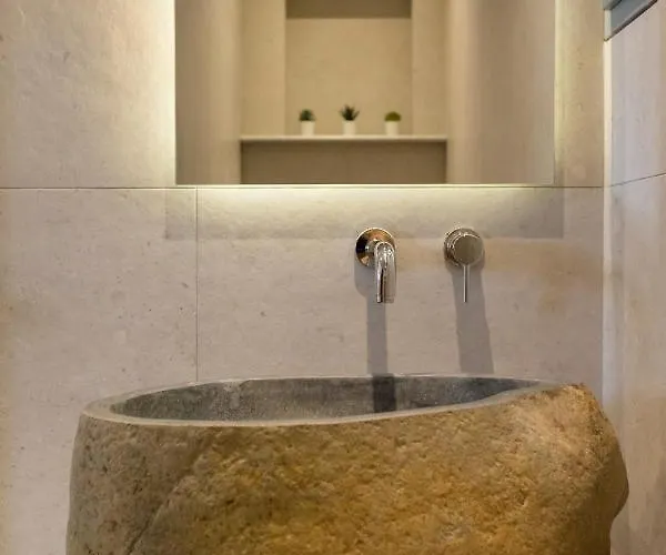 Barbarigos Luxury Naousa