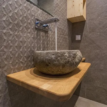Barbarigos Luxury דירה *
